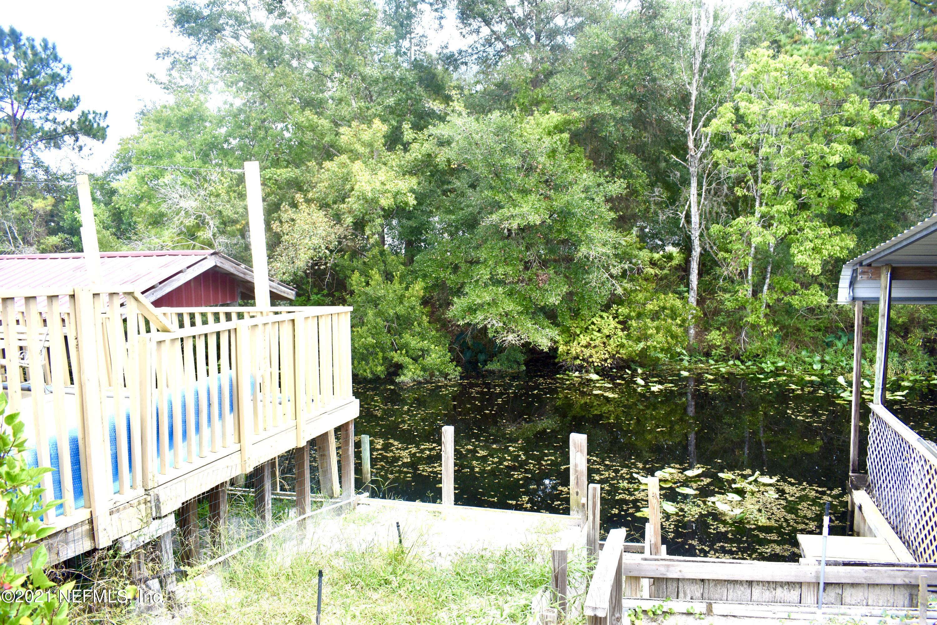 142 Riverside Avenue Satsuma, FL 32189 - Photo 11 of 43 142 Riverside Ave, Satsuma (35)