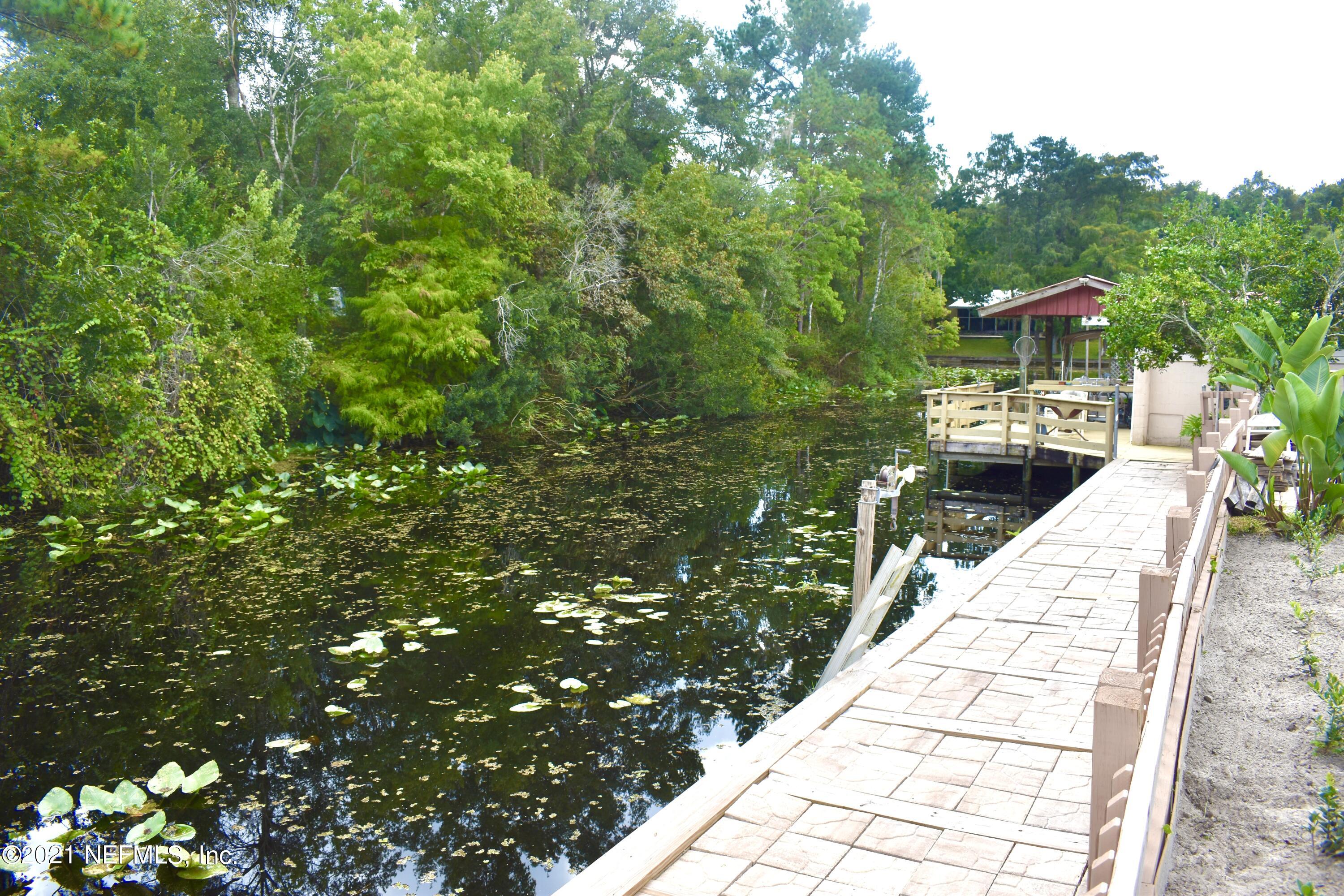 142 Riverside Avenue Satsuma, FL 32189 - Photo 3 of 43 142 Riverside Ave, Satsuma (7)