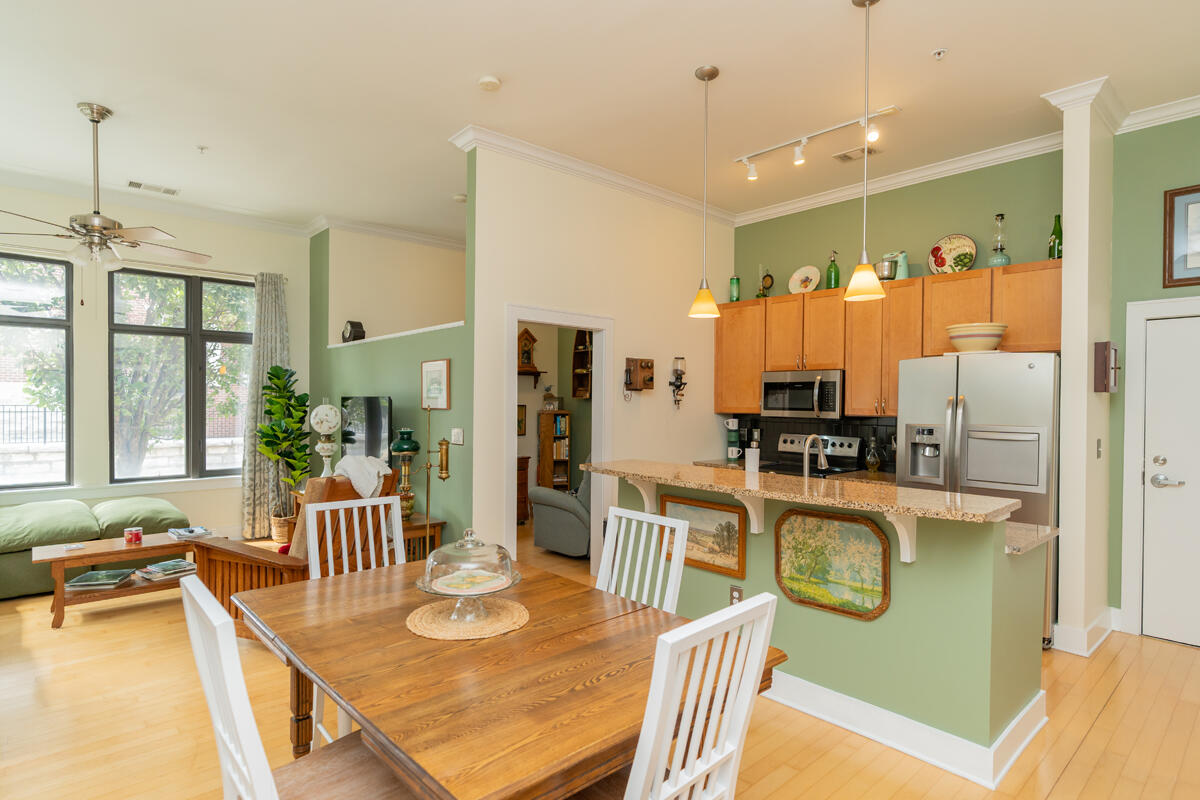 129 Walnut Street, Unit 22 Chattanooga, TN 37403 - Photo 6 of 33 129walnut-13