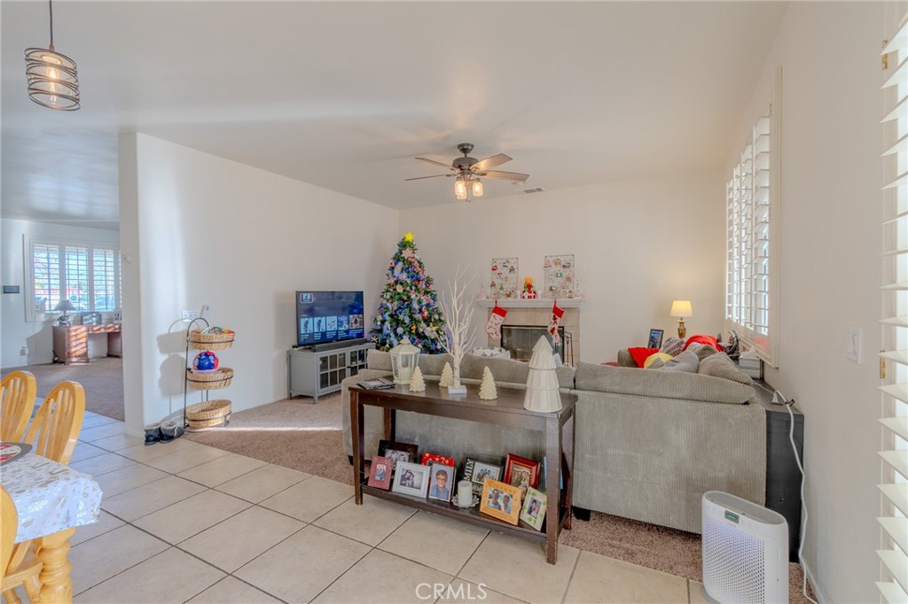 511 Madrid Street Hemet, CA 92545 - Photo 7 of 48