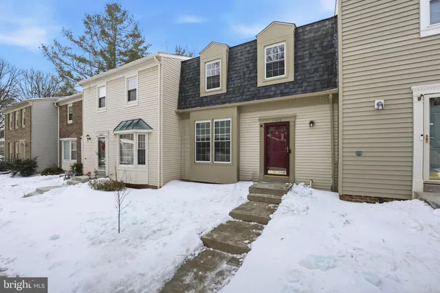 $589,900 | 10326 Pond Spice Terrace, Burke, VA 22015