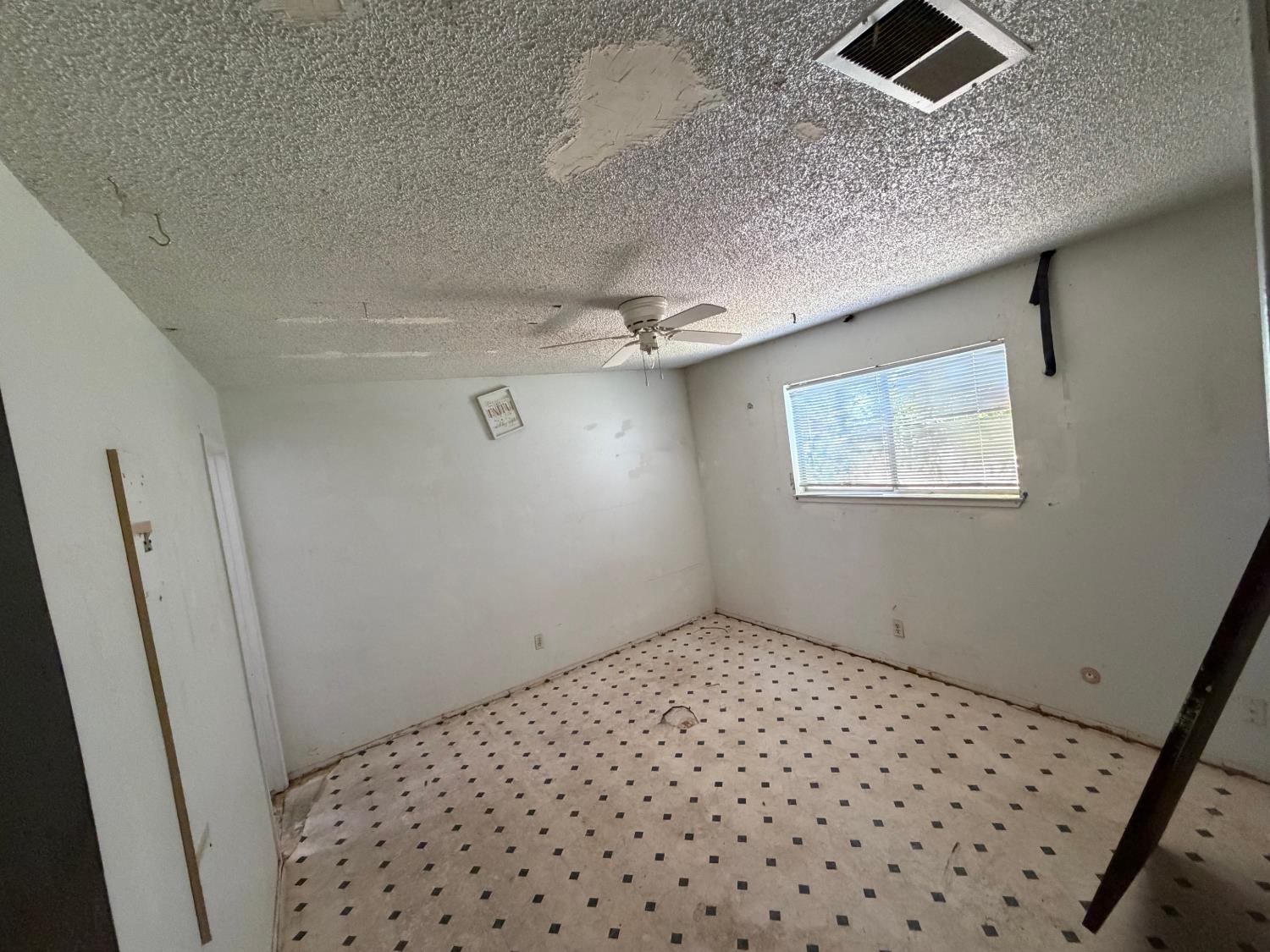 2141 Balboa Avenue Merced, CA 95348 - Photo 13 of 24