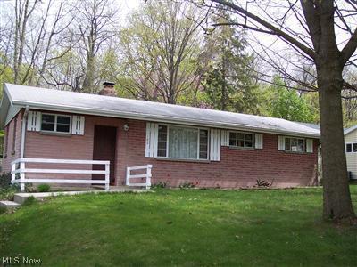 199 Hidden Beach Road Lakeside Marblehead, OH 43440 - Photo 1 of 8 Gallery Image 1