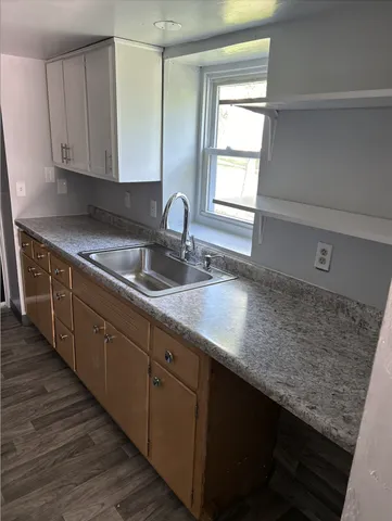 $1,500 | 542 North Hazel Street, Unit 1, St. Paul, MN 55119