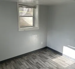 $1,500 | 542 North Hazel Street, Unit 1, St. Paul, MN 55119