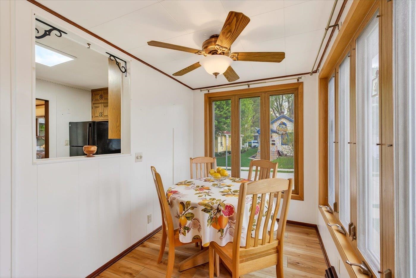 1104 Lawrence Street Madison, WI 53715 - Photo 19 of 41
