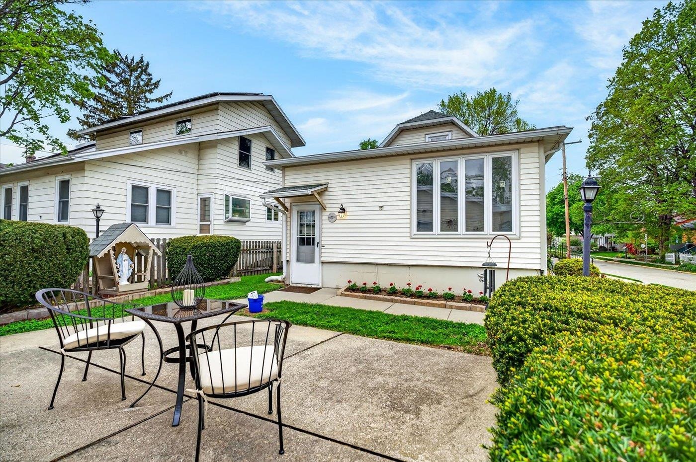 1104 Lawrence Street Madison, WI 53715 - Photo 32 of 41