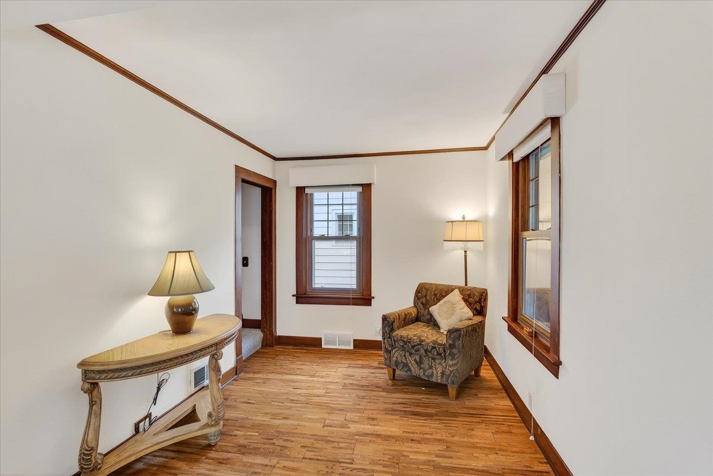 1104 Lawrence Street Madison, WI 53715 - Photo 7 of 41