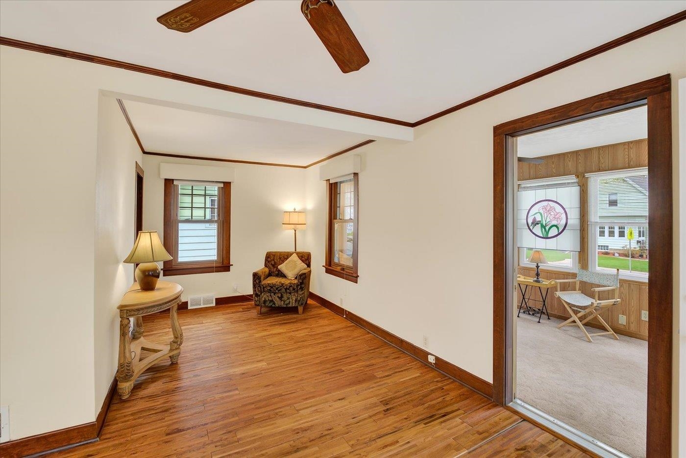 1104 Lawrence Street Madison, WI 53715 - Photo 8 of 41