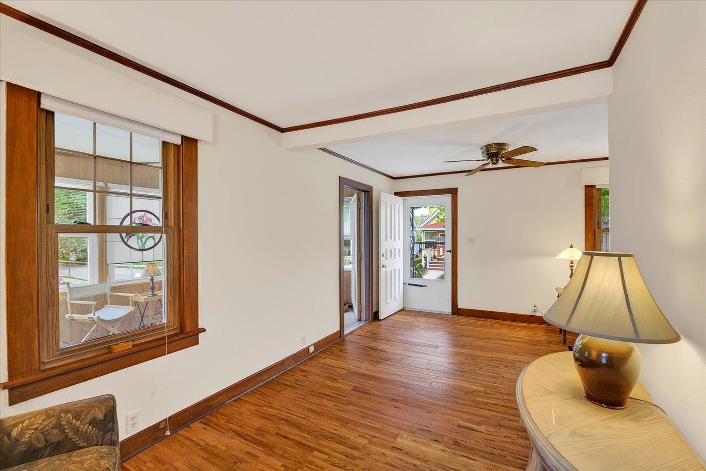 1104 Lawrence Street Madison, WI 53715 - Photo 9 of 41