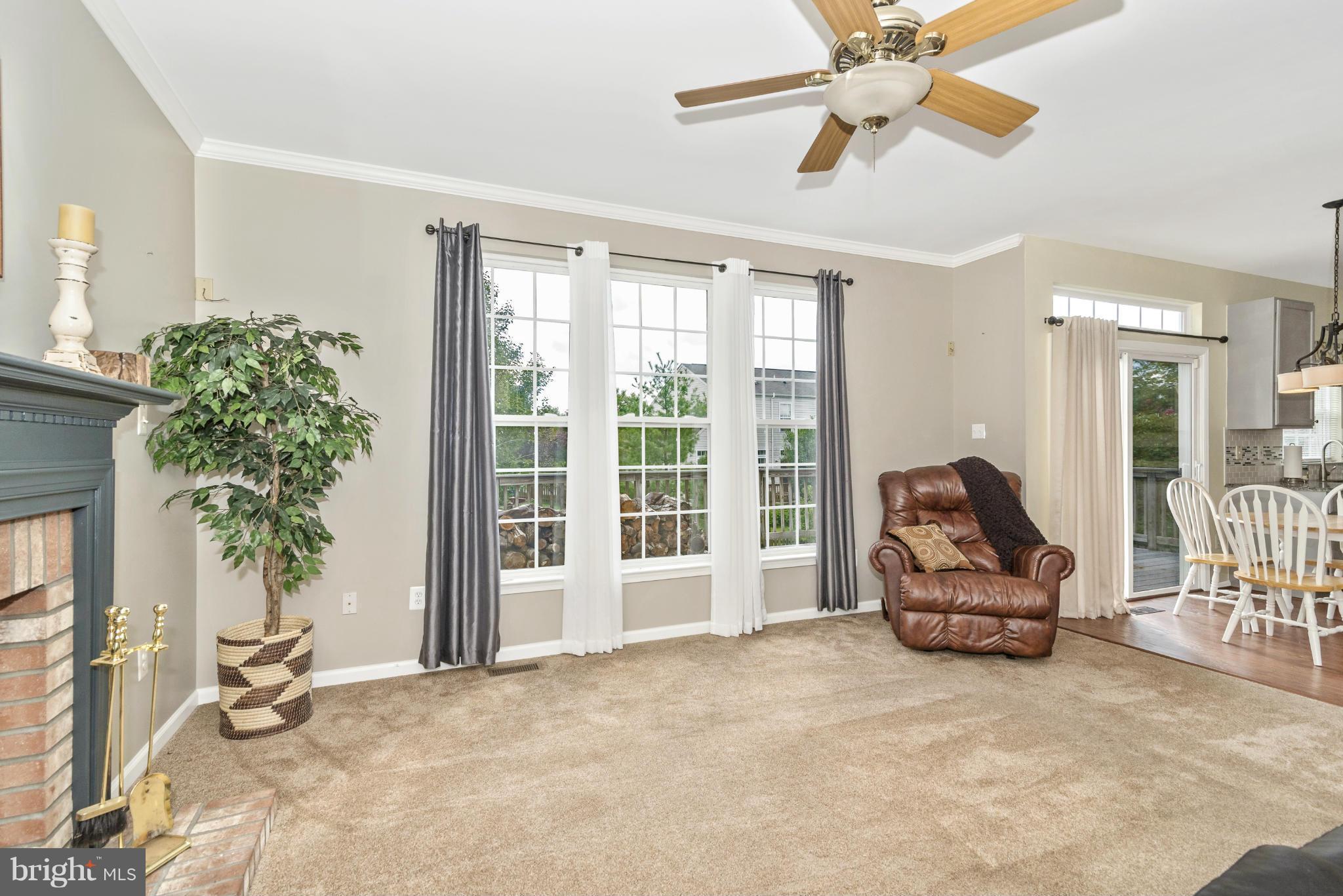 1208 Crossbow Road Mount Airy, MD 21771 - Photo 11 of 30 Family Room