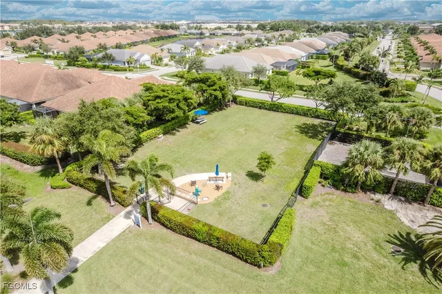 $379,900 | 4499 Mystic Blue Way, Fort Myers, FL 33966