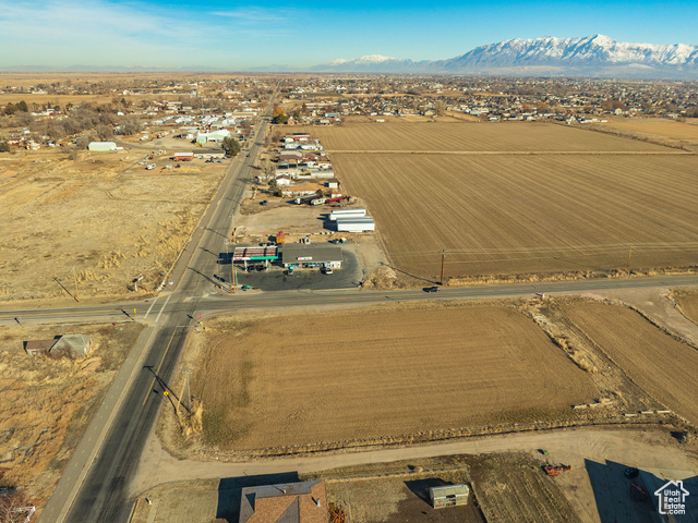 5500 South W Hooper, UT 84315 - Photo 12 of 17 Bird's eye view featuring a mountain view