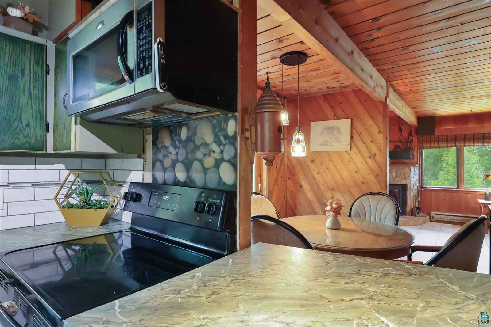 5038 Morris Thomas Road Hermantown, MN 55811 - Photo 13 of 96