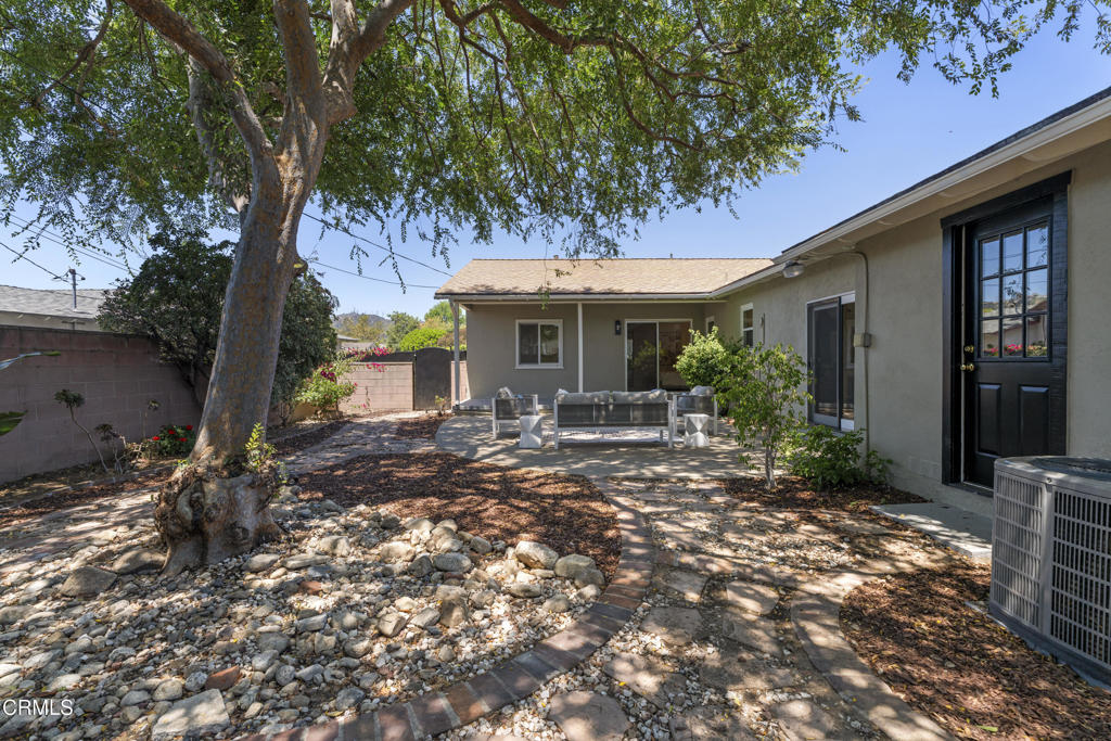 1300 Solita Road Pasadena, CA 91103 - Photo 53 of 58 DSC08458