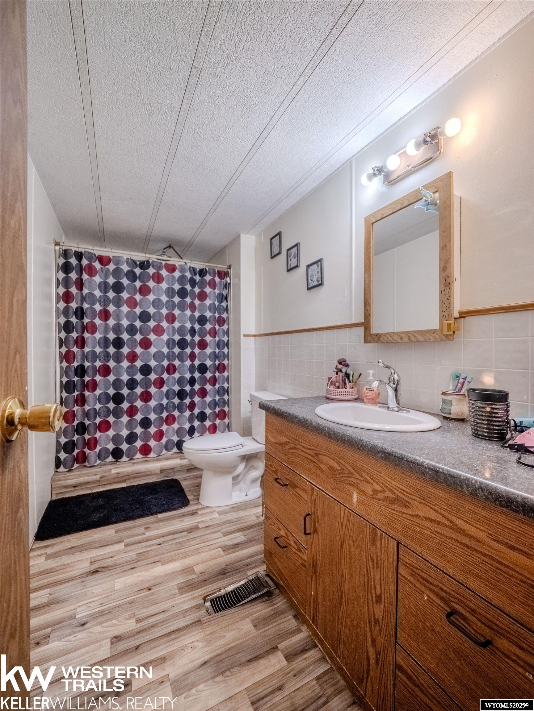 2293 Doane Lane Casper, WY 82601 - Photo 15 of 20