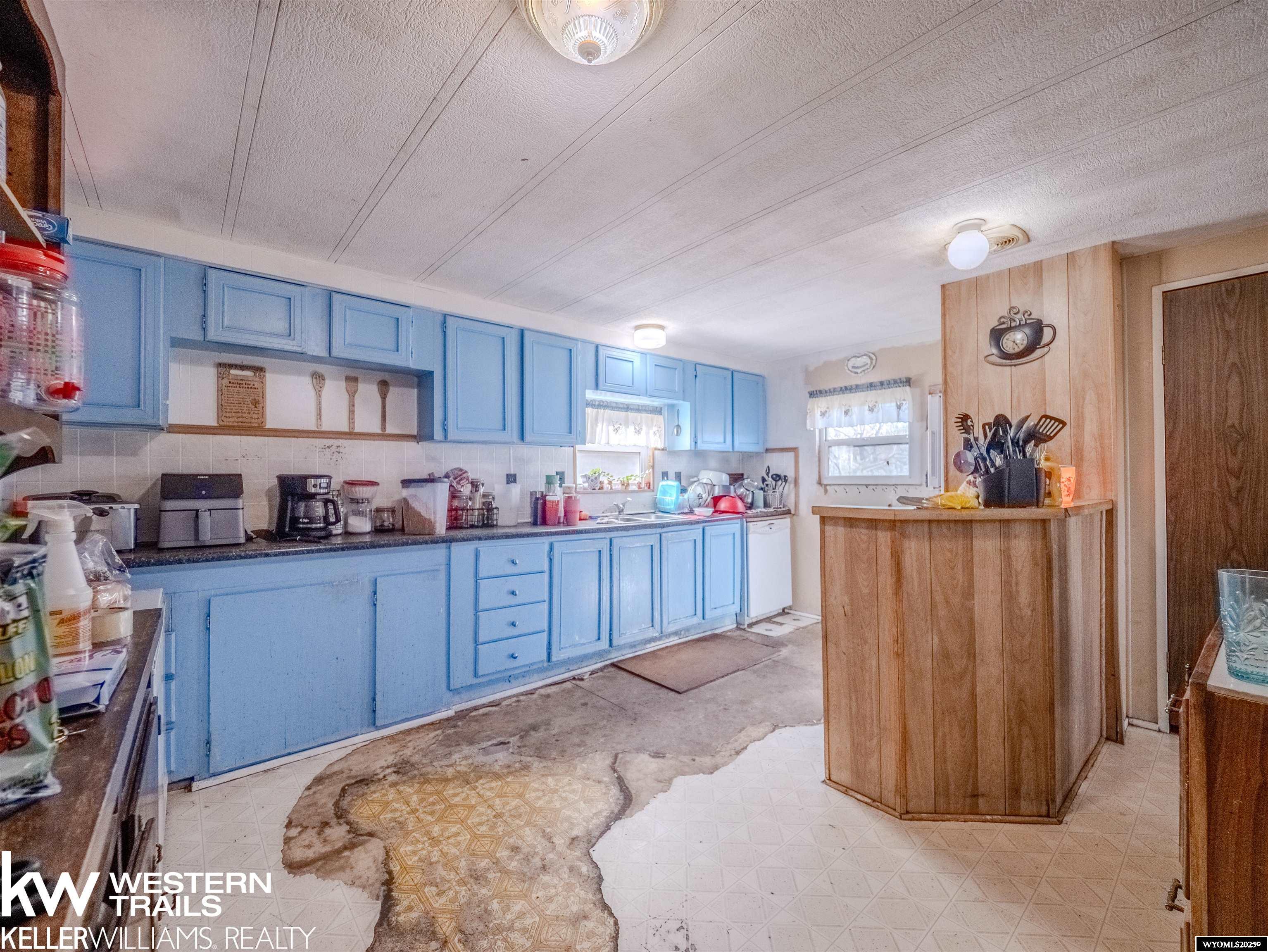 2293 Doane Lane Casper, WY 82601 - Photo 8 of 20