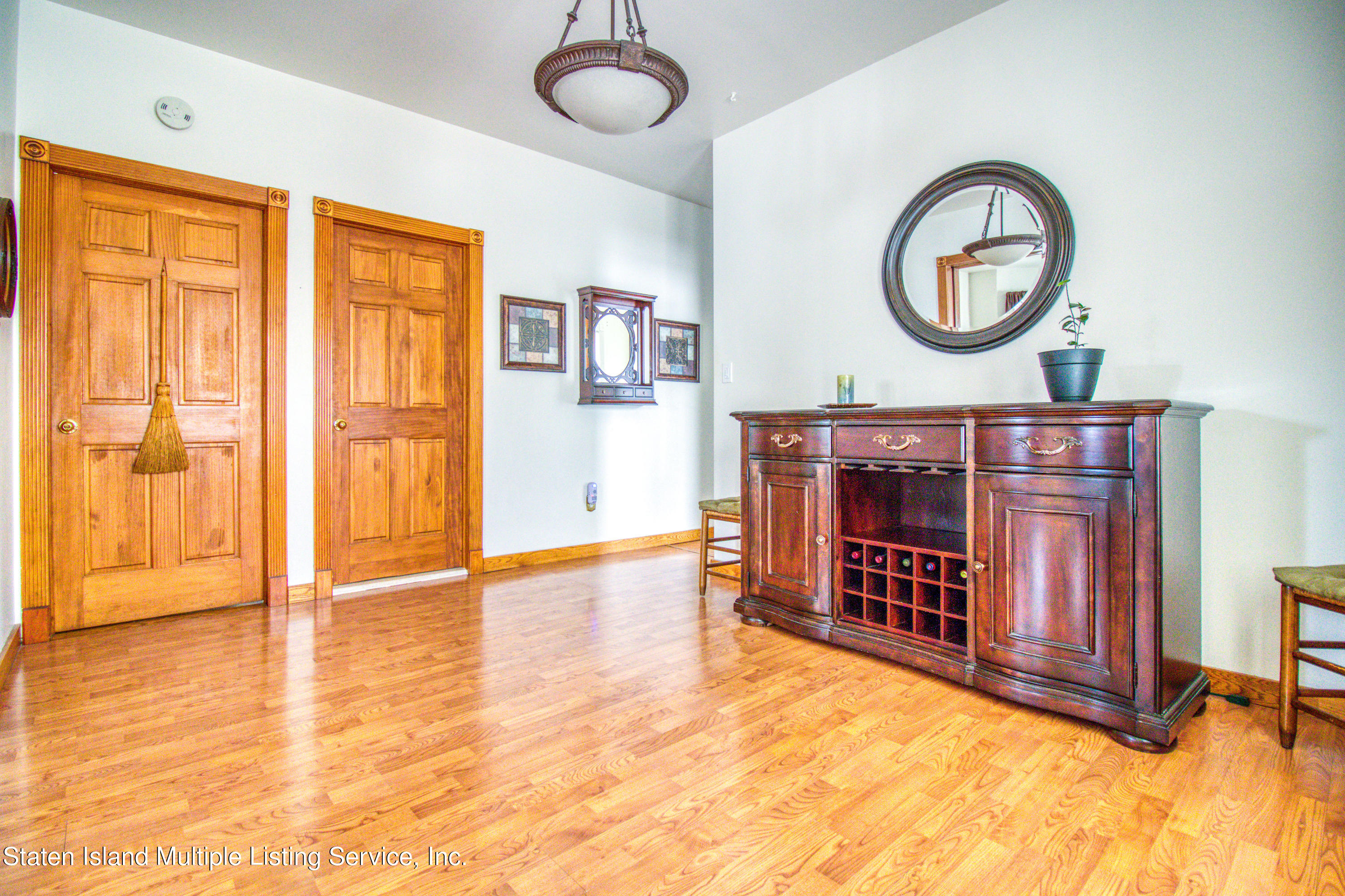 481 Clove Road Staten Island, NY 10310 - Photo 15 of 32 481 Clove Road-18