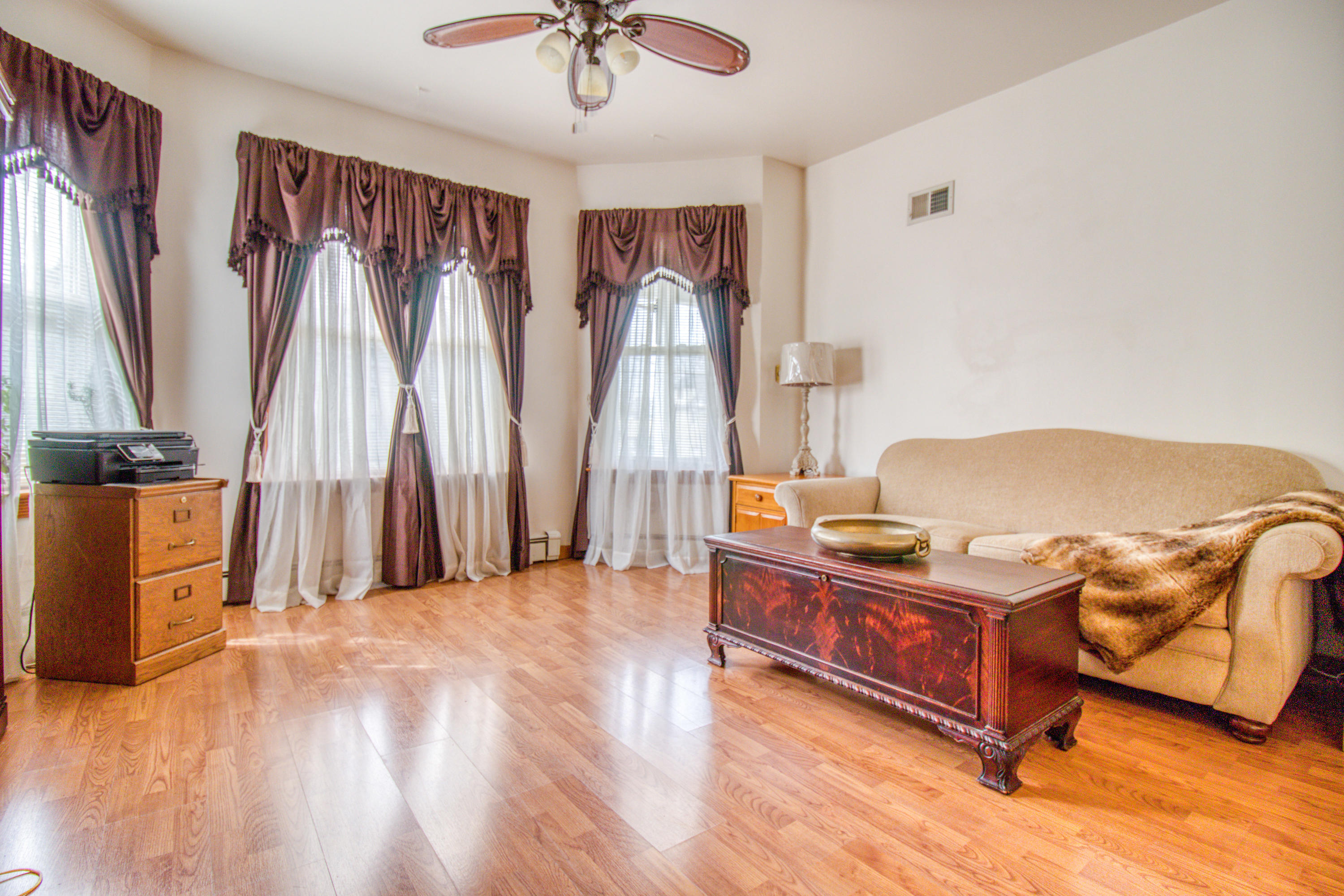 481 Clove Road Staten Island, NY 10310 - Photo 18 of 32 481 Clove Road-15