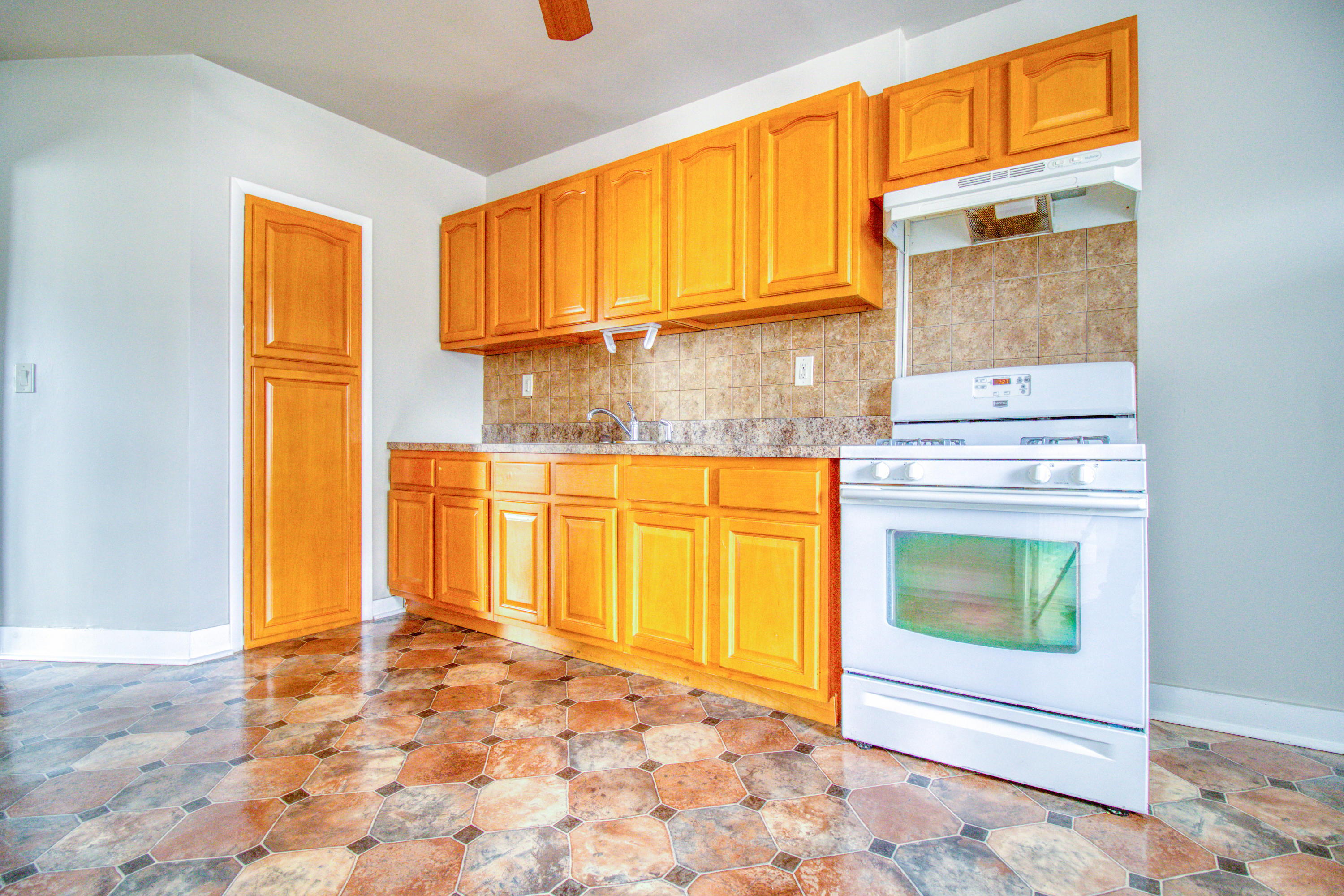 481 Clove Road Staten Island, NY 10310 - Photo 21 of 32 481 Clove Road-12