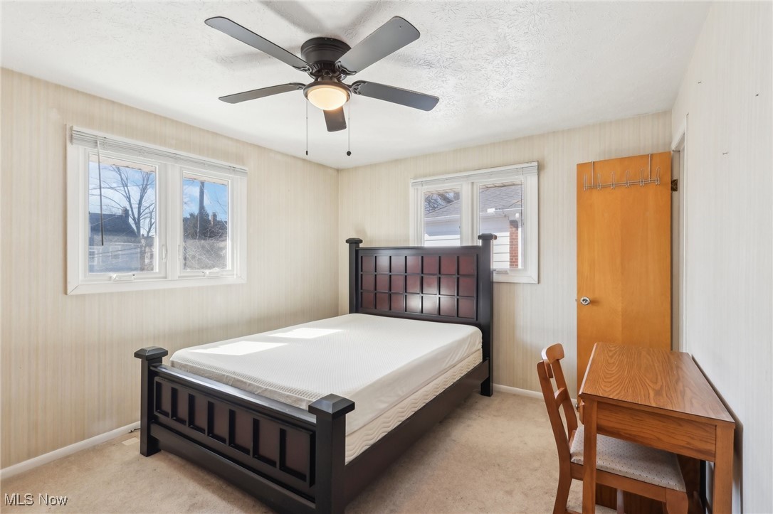 13630 Cedar Road Cleveland, OH 44118 - Photo 12 of 28 Up