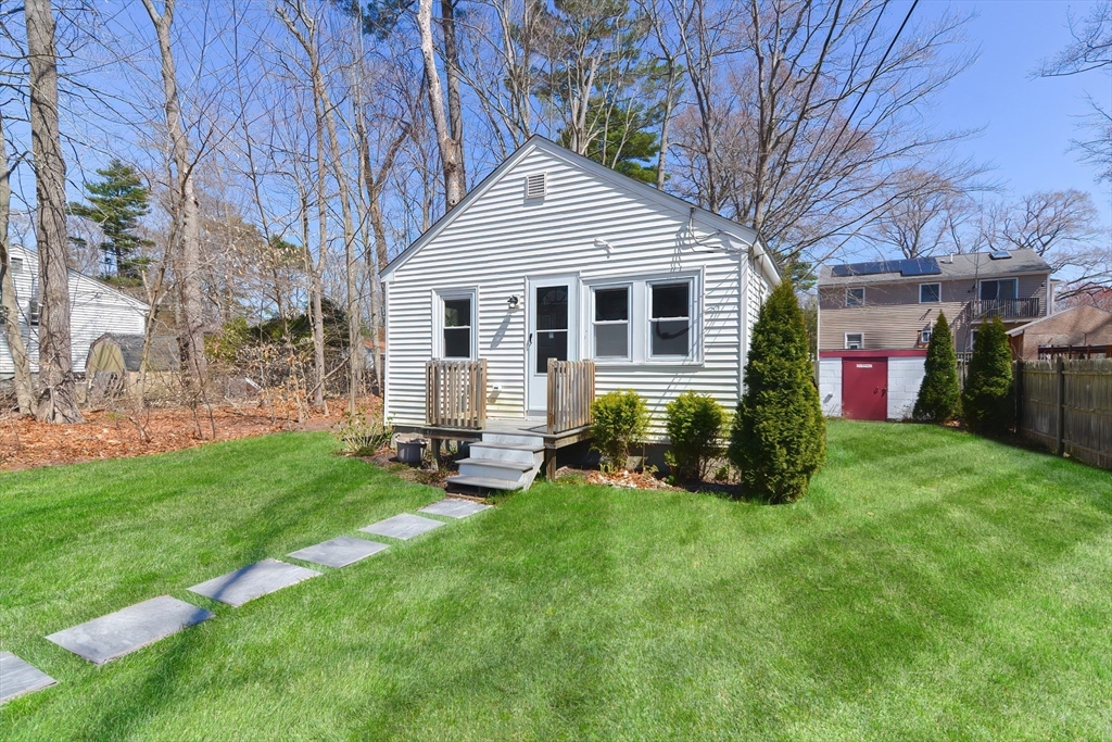 15 Azalea Road Norton, MA 02766 - Photo 2 of 20 Gallery Image 2