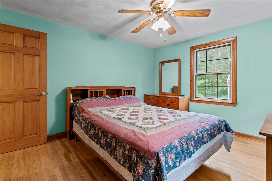 252 Log Bridge Road Coventry, RI 02816 - Photo 20 of 36 Primary bedroom
