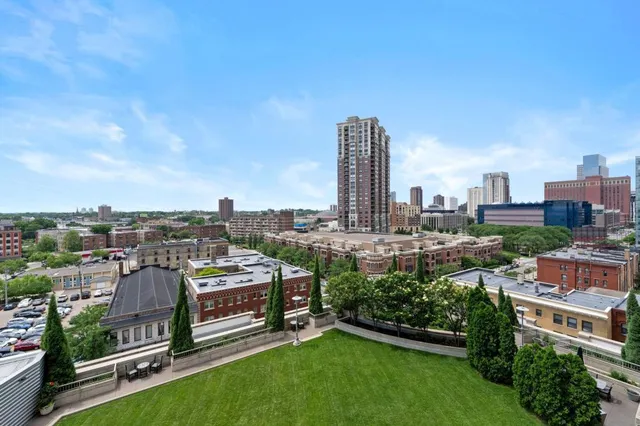 $1,595 | 929 Portland Avenue, Unit 907, Minneapolis, MN 55404