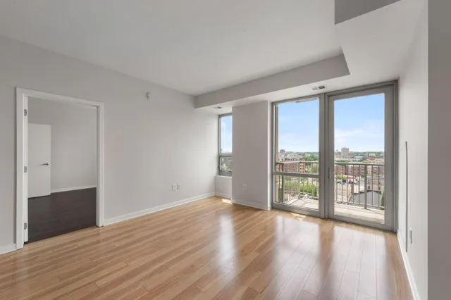 $1,595 | 929 Portland Avenue, Unit 907, Minneapolis, MN 55404