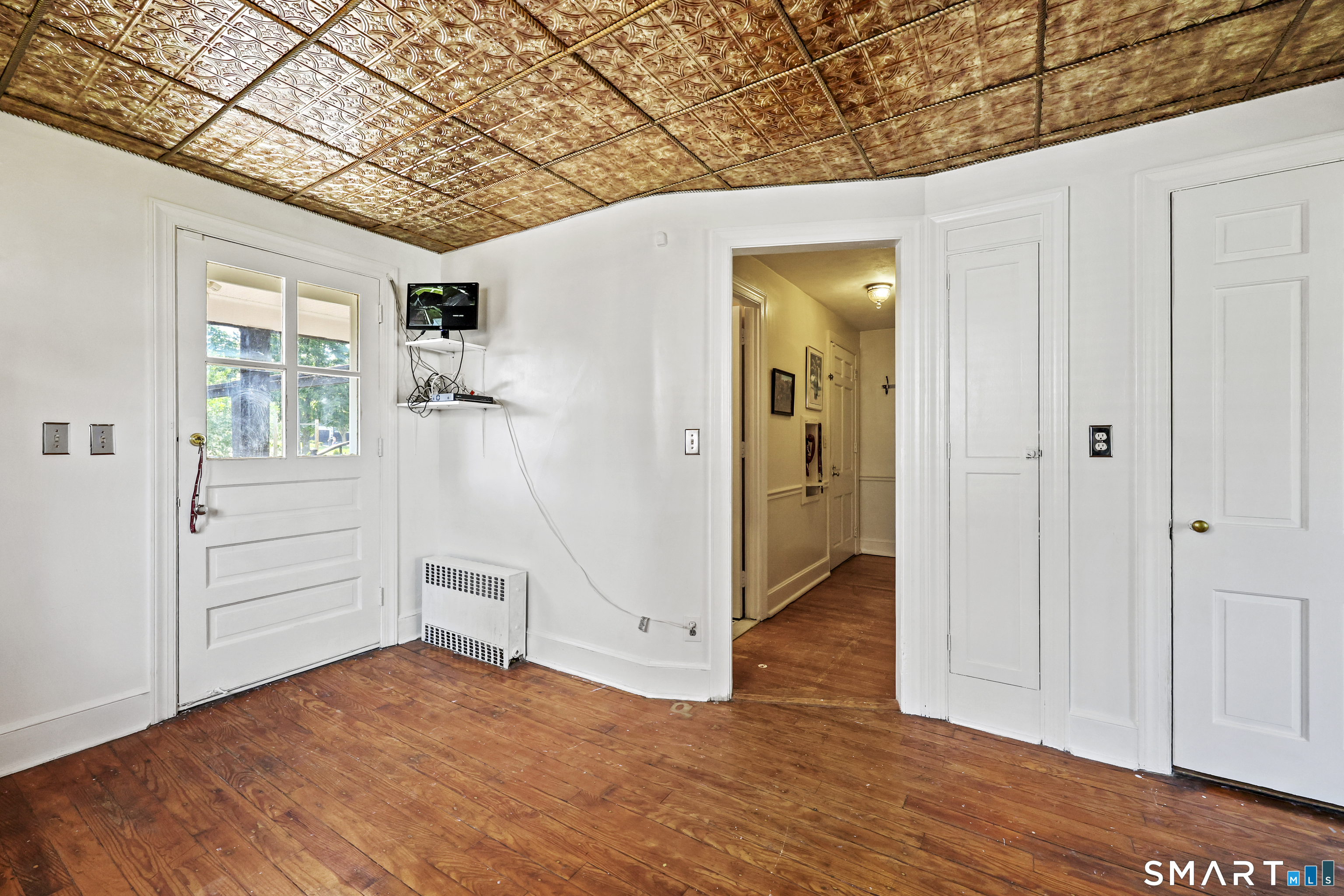 92 Hazelmere Road New Britain, CT 06053 - Photo 11 of 38