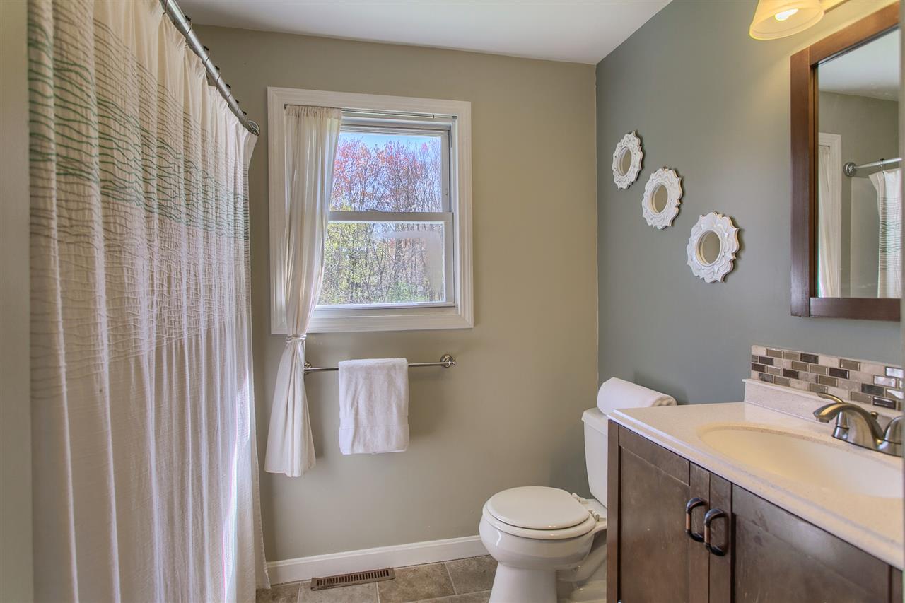 6 Heritage Road Pelham, NH 03076 - Photo 18 of 34