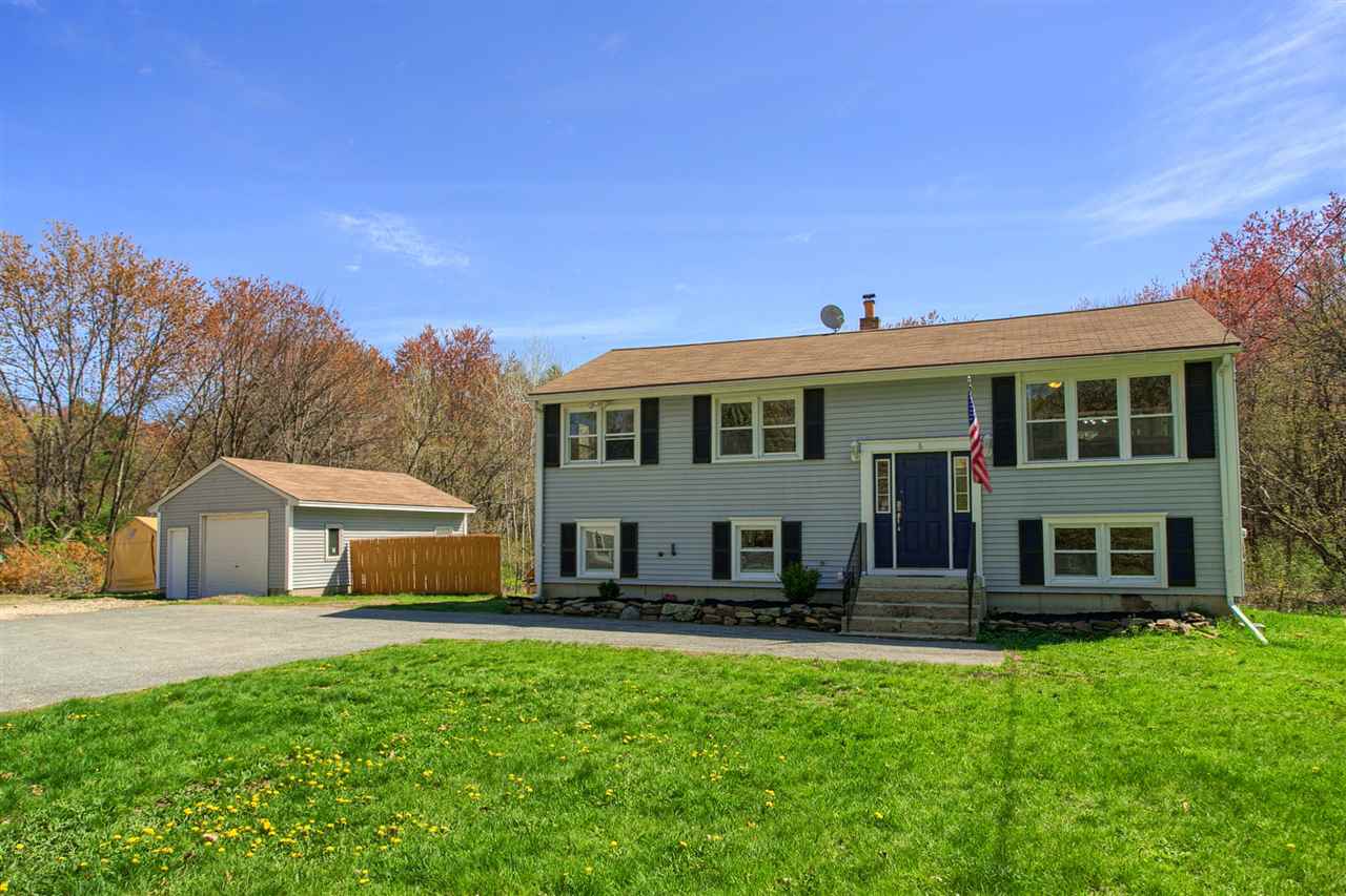 6 Heritage Road Pelham, NH 03076 - Photo 3 of 34