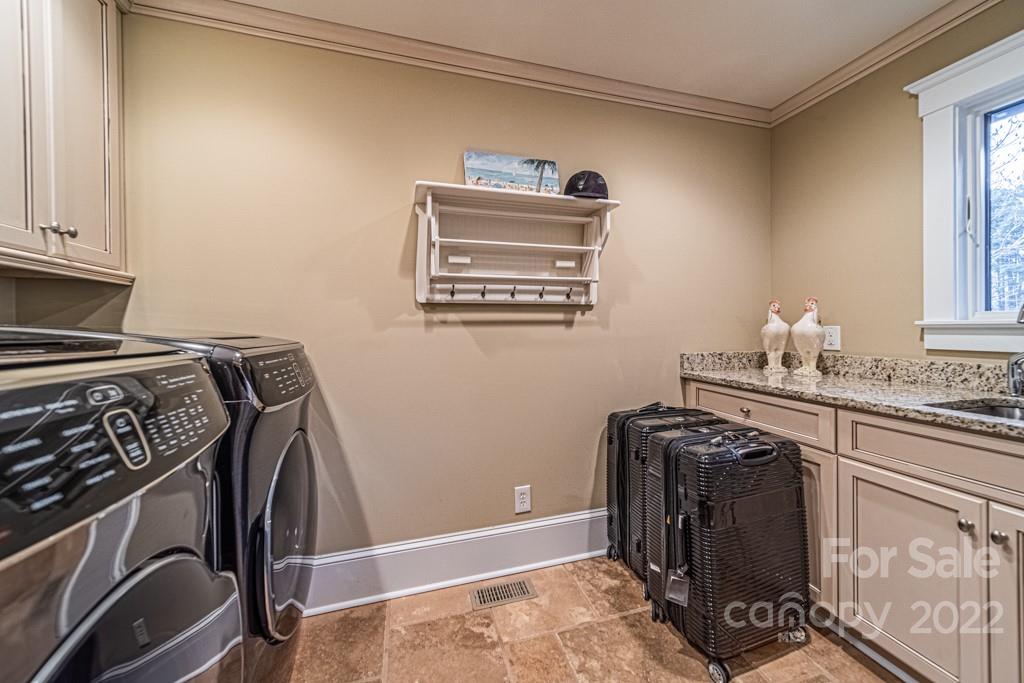 18700 Bluff Point Road Cornelius, NC 28031 - Photo 23 of 48 Gallery Image 23
