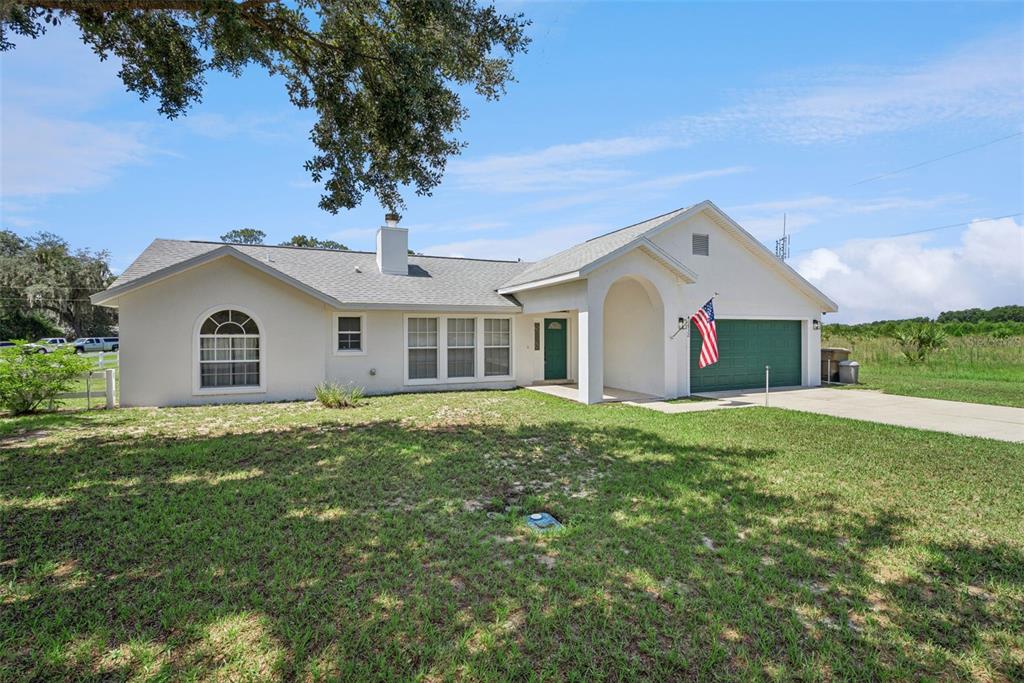 40932 Maxwell Road Umatilla, FL 32784 - Photo 3 of 34 Gallery Image 3
