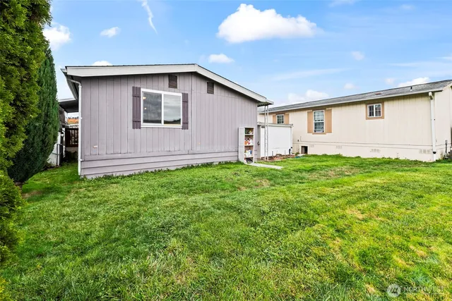 $84,950 | 10522 60th St Court East, Puyallup, WA 98372