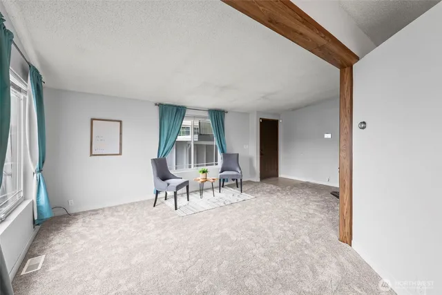 $84,950 | 10522 60th St Court East, Puyallup, WA 98372