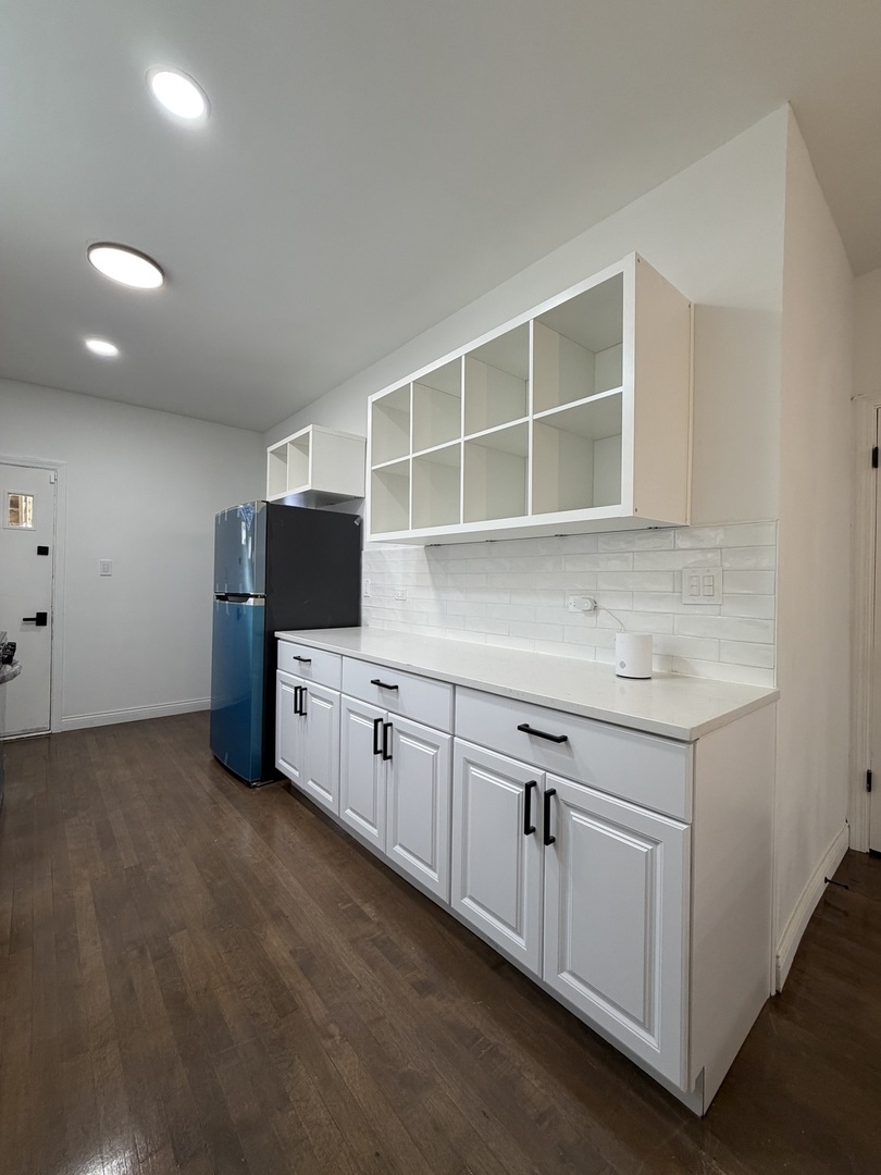 8040 South Rhodes Avenue, Unit 1 Chicago, IL 60619 - Photo 7 of 13