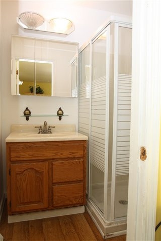 7 Meadowbrook Road Watervliet, NY 12189 - Photo 9 of 12 Photo 9