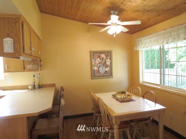 8629 Bender Road Lynden, WA 98264 - Photo 8 of 24 Gallery Image 8