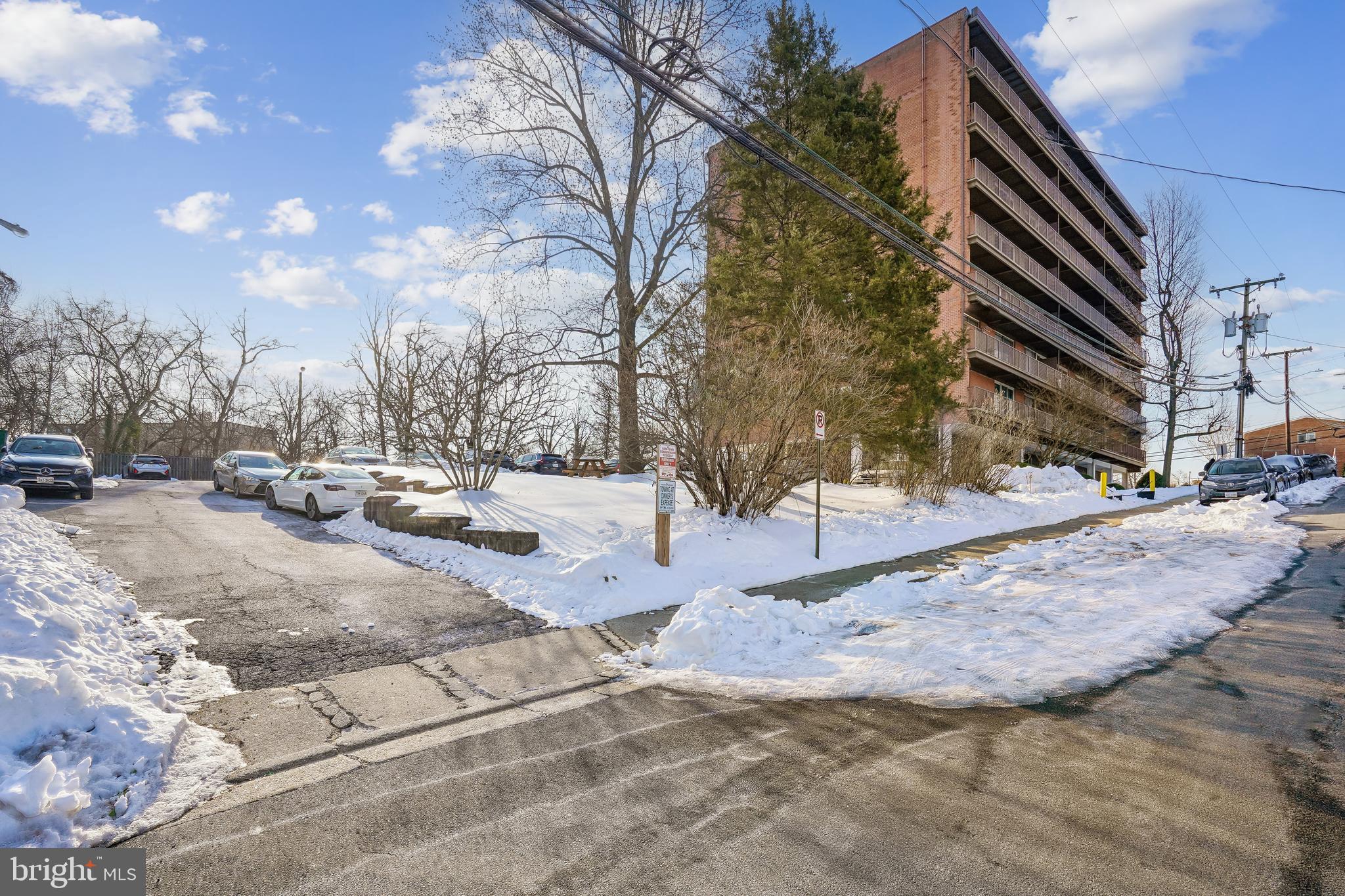 4343 Cherry Hill Road, Unit 705 Arlington, VA 22207 - Photo 40 of 41 One of two entrances to the building.