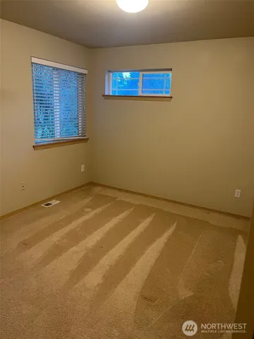 $3,000 | 26805 233rd Court Southeast, Maple Valley, WA 98038