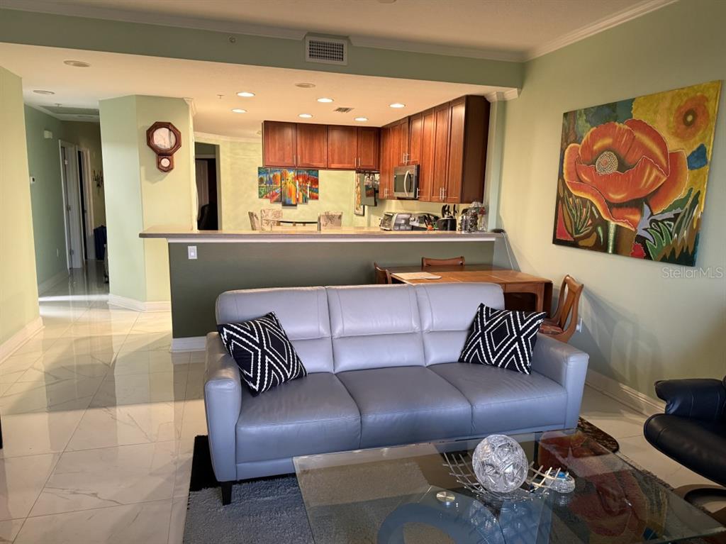 7194 Key Haven Road, Unit 504 Seminole, FL 33777 - Photo 5 of 12