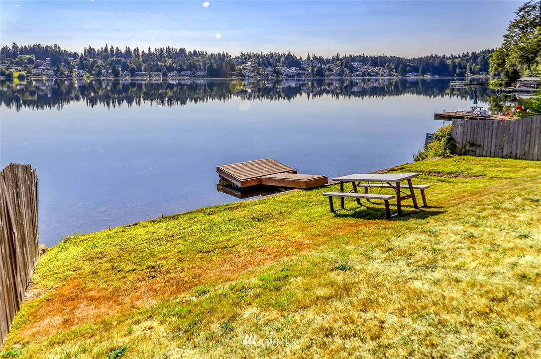 1186 Kitsap Lake Road Northwest Bremerton, WA 98312 - Photo 2 of 32