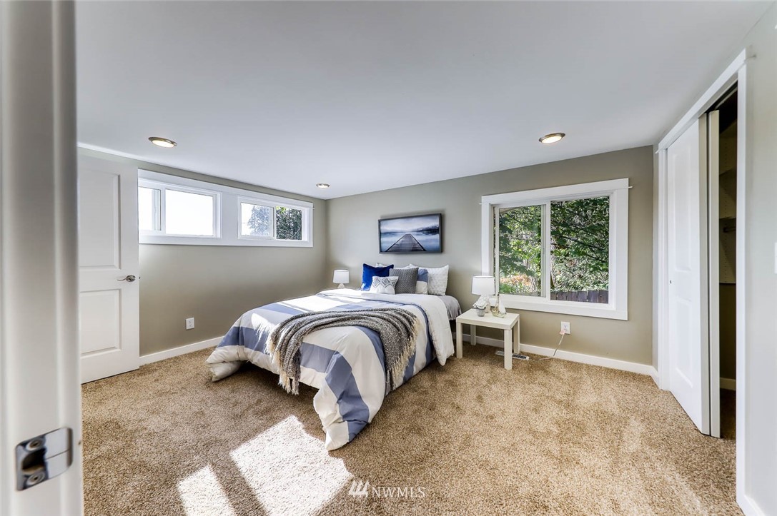 1186 Kitsap Lake Road Northwest Bremerton, WA 98312 - Photo 20 of 32