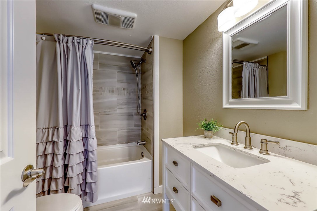 1186 Kitsap Lake Road Northwest Bremerton, WA 98312 - Photo 27 of 32