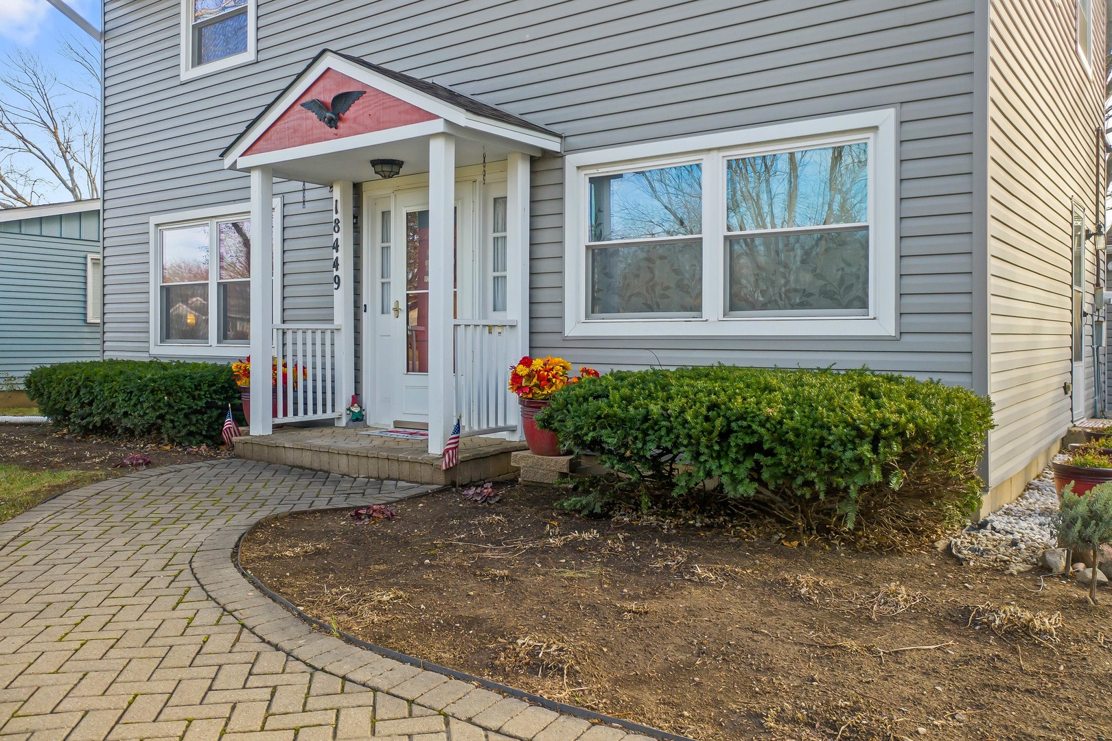 18449 Rae Lane Gurnee, IL 60031 - Photo 2 of 23
