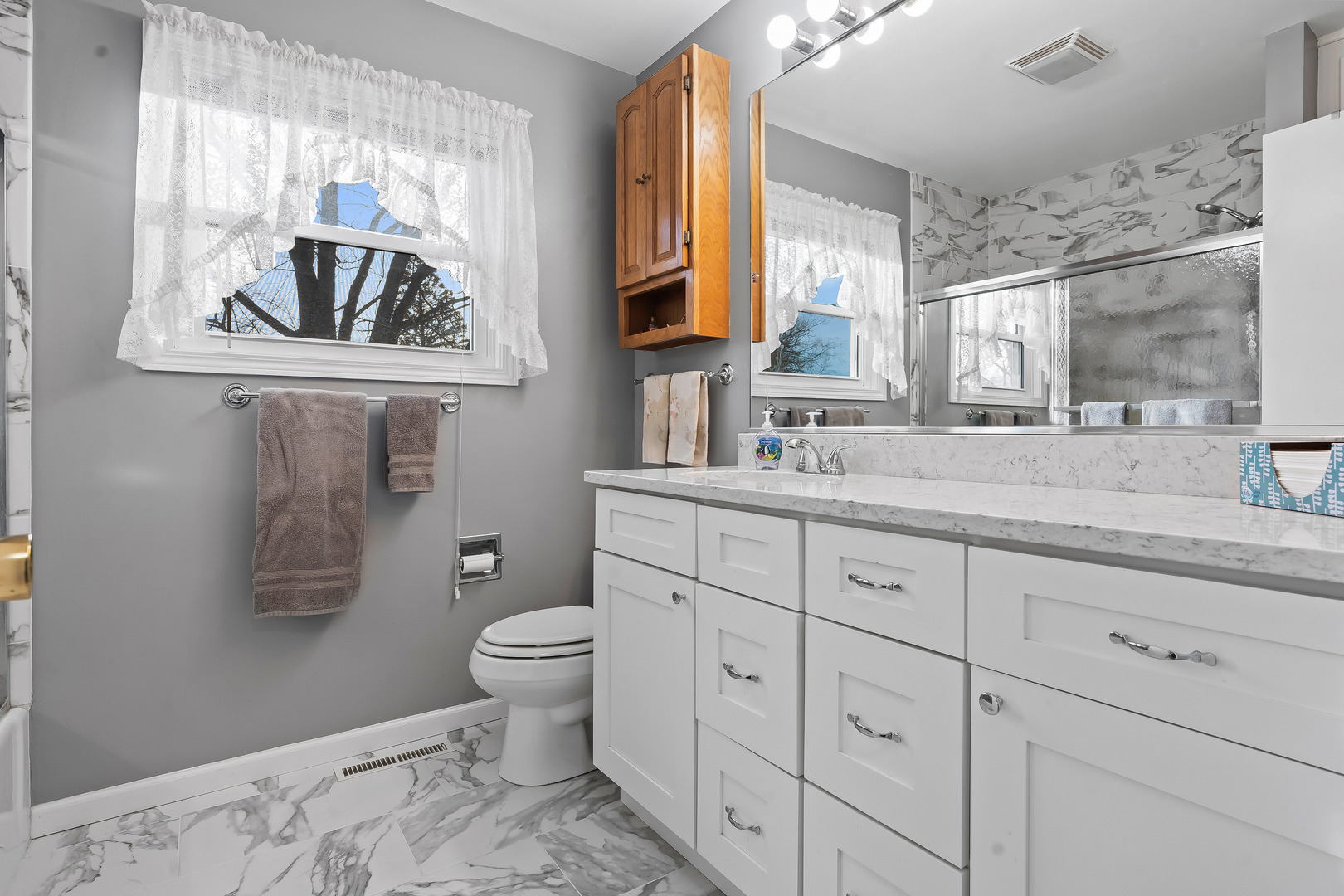 18449 Rae Lane Gurnee, IL 60031 - Photo 14 of 23