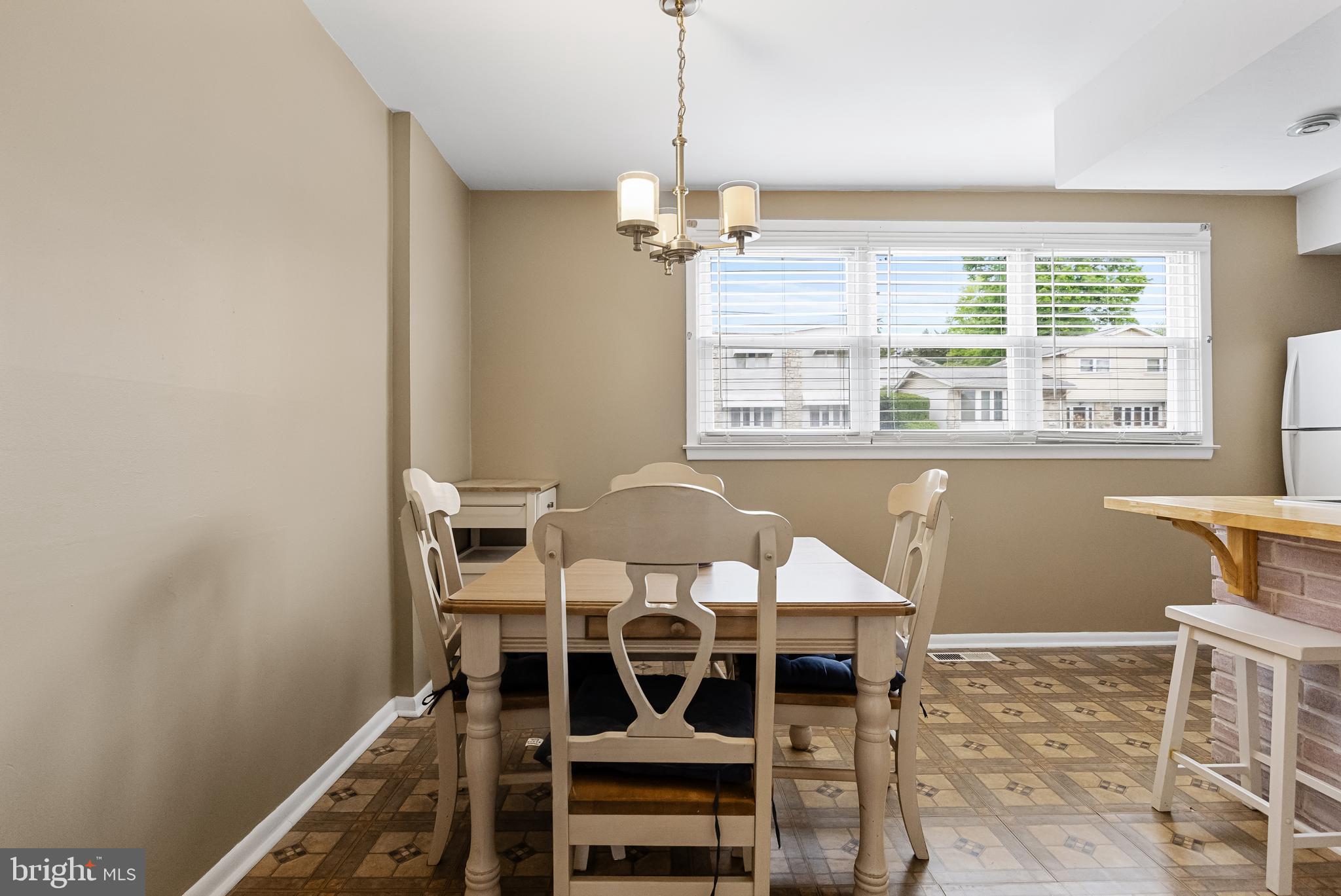 614 Renz Street Philadelphia, PA 19128 - Photo 8 of 32 Gallery Image 8