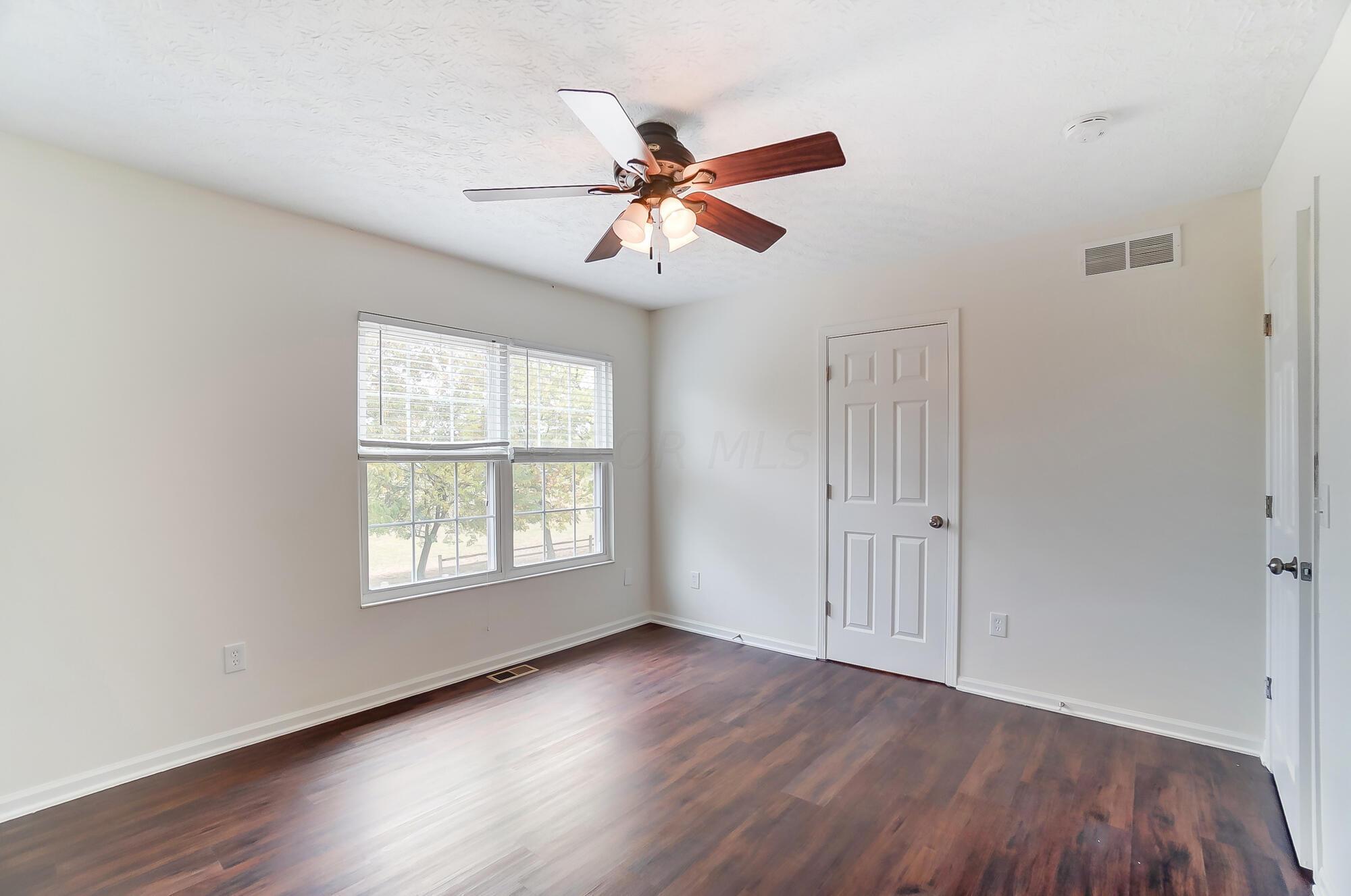 122 Grove Run Road Commercial Point, OH 43116 - Photo 23 of 39 027