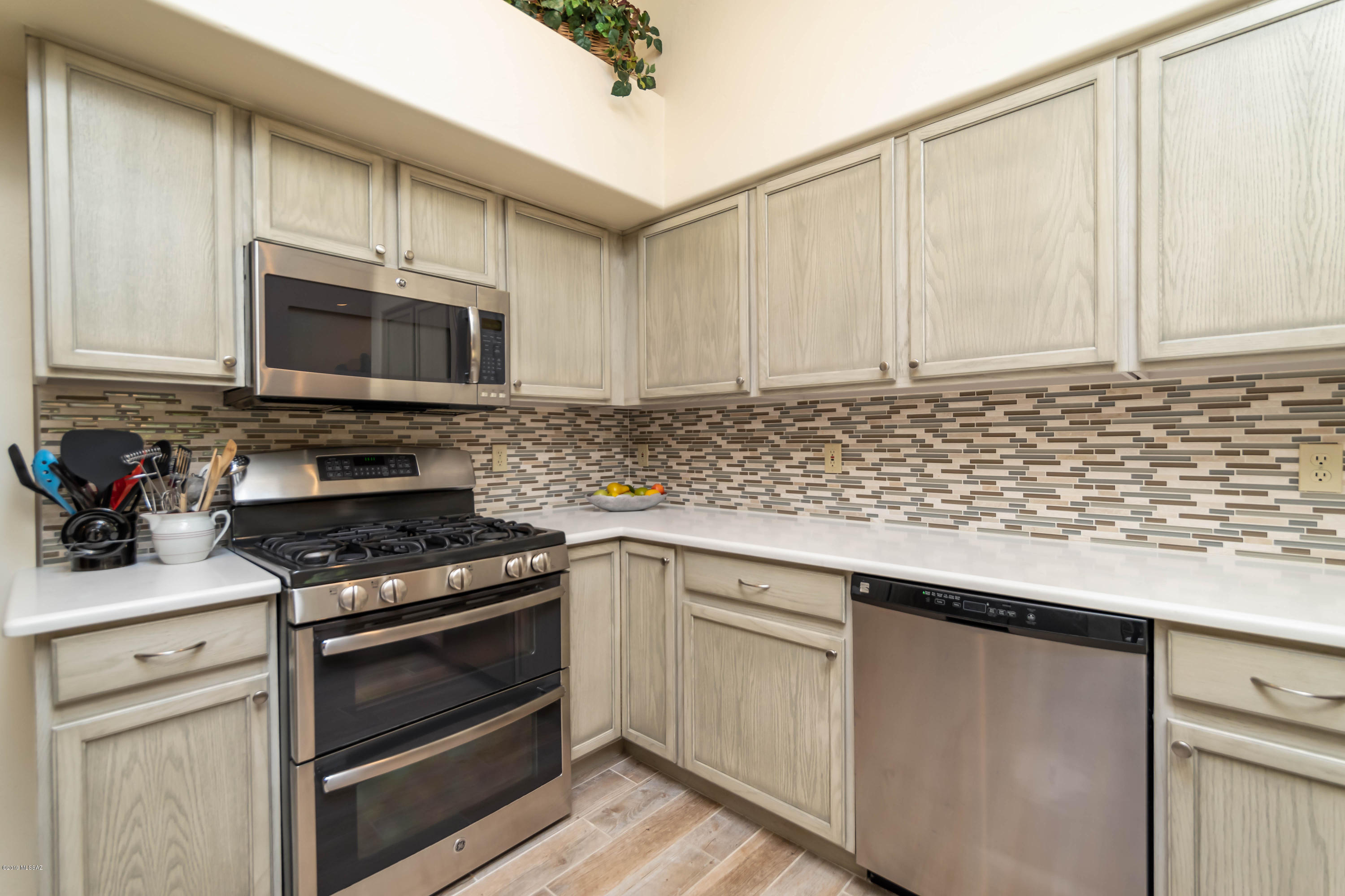 398 Ajax Peak Road Oro Valley, AZ 85737 - Photo 12 of 37